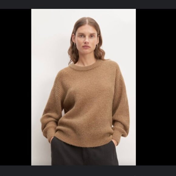 Everlane | the Alpaca Crew Sweater FLAW - Picture 1 of 11